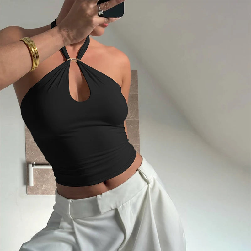 Top corto halter con espalda descubierta