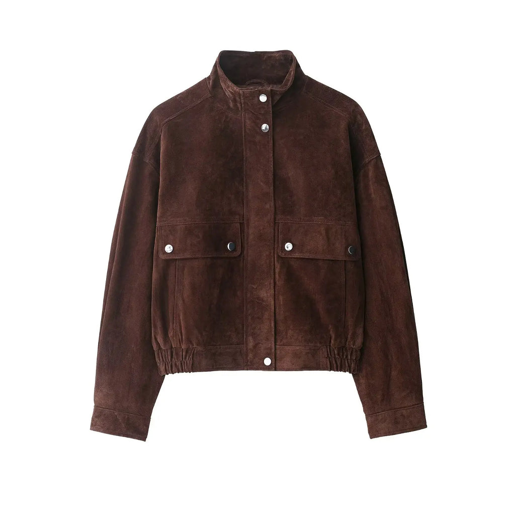 Chaqueta ajustada de cuello alto con cremallera y bolsillos